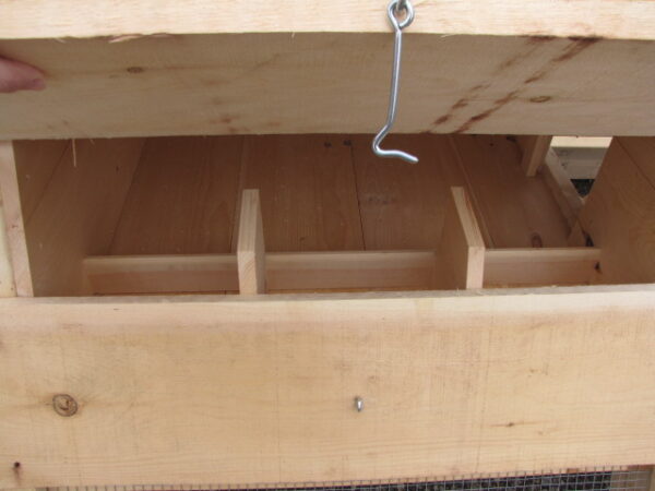 Portable Chicken Coop - Image 4