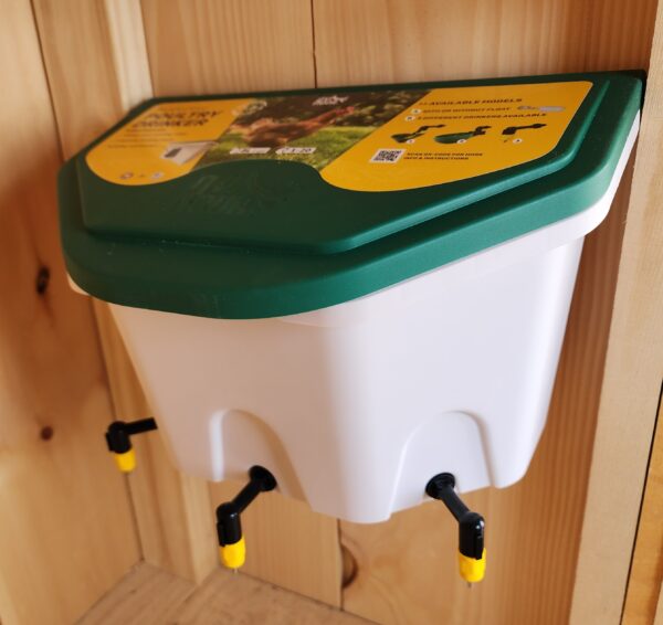 AviAqua Wall-Mounted Drinking Bucket - Image 4